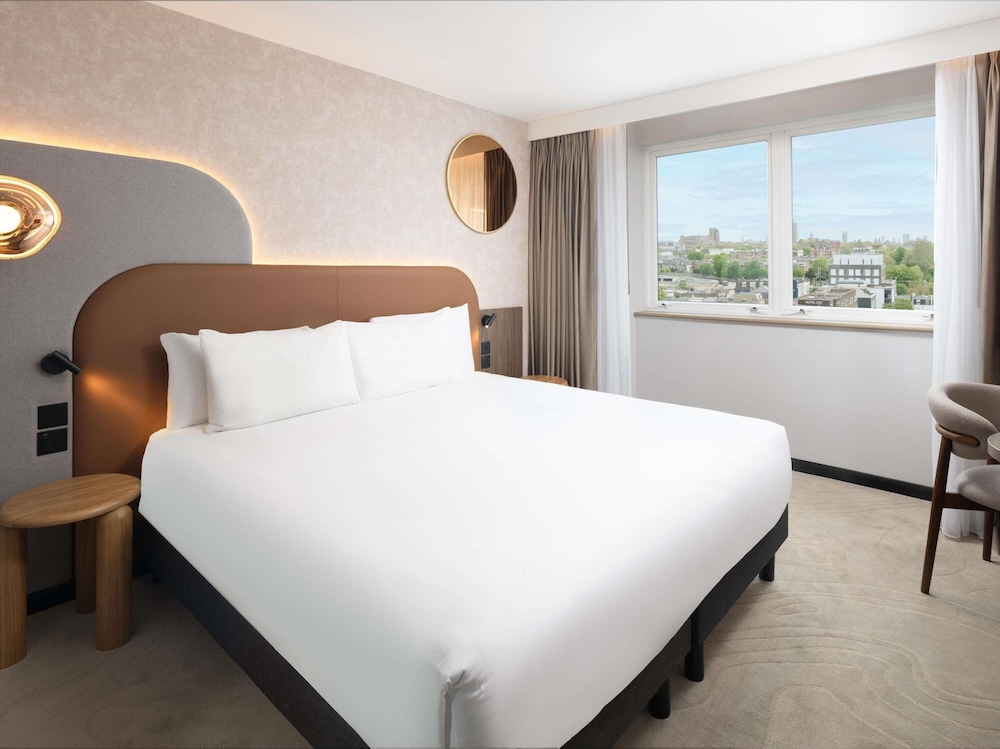 Ibis London Earls Court 29/73