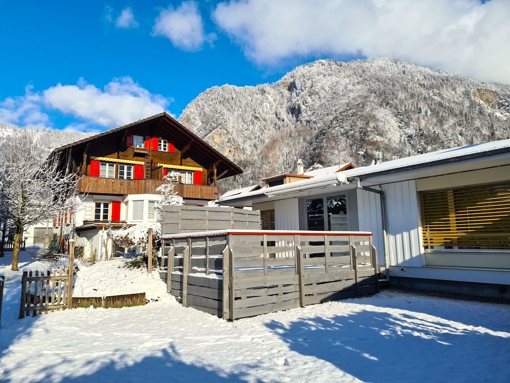 Adventure Guesthouse 39/45