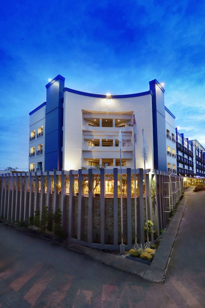 Aston Pontianak Hotel and Convention Center in PONTIANAK