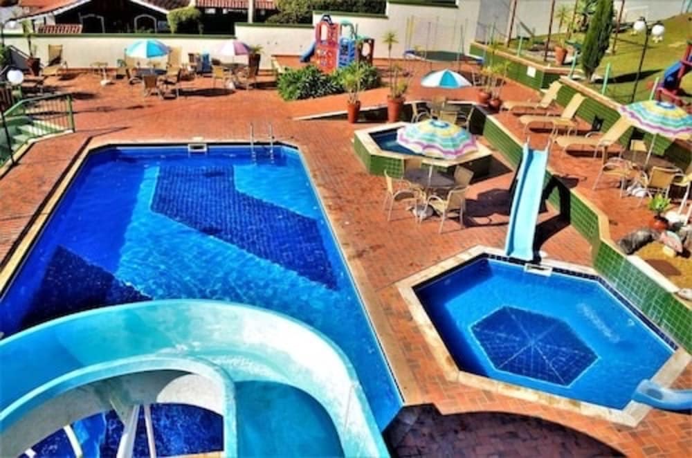 Summit Lago Hotel 32/62