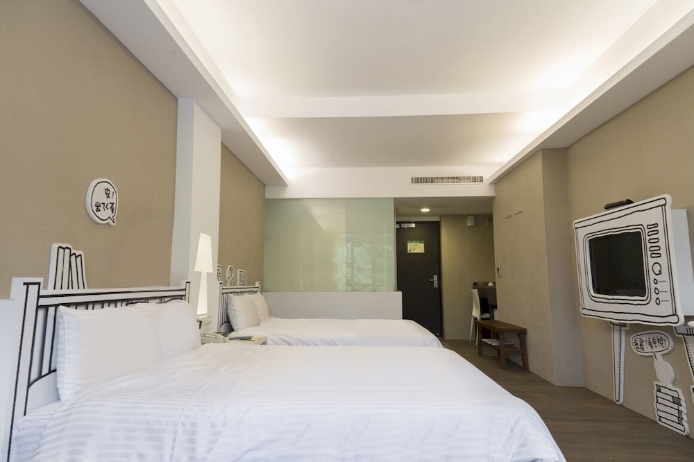 Monster Village Hotel 23/50
