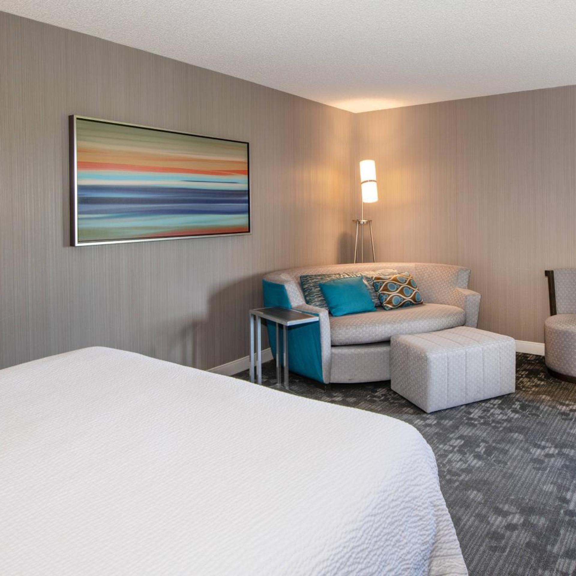 Suite, King Bed