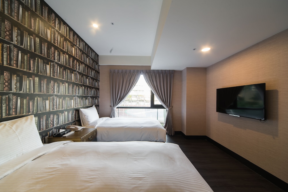 Hotel Fun - Linsen Branch 8/50