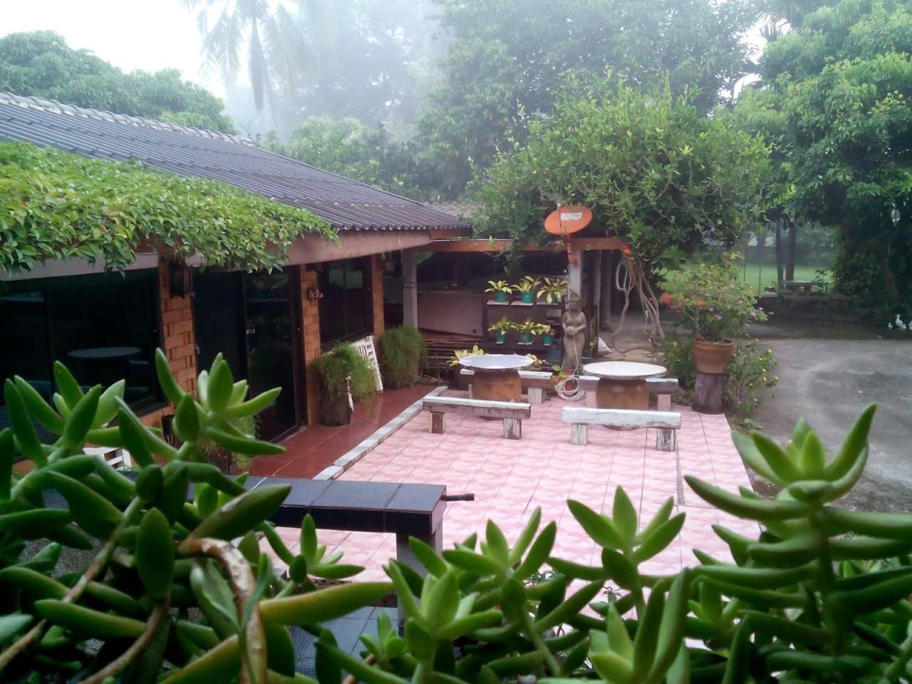 Oui Kaew Homestay 43/44