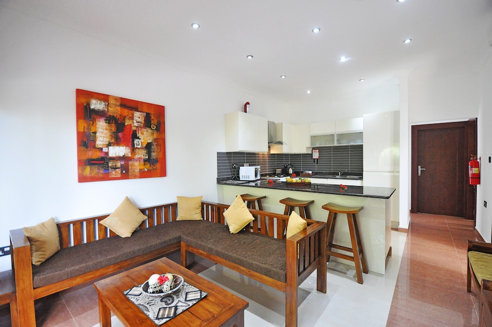 Yasad Luxury Beach Residence 25/50