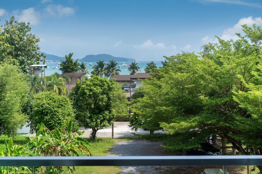 Chalong Marina Bay View Phuket 43/45