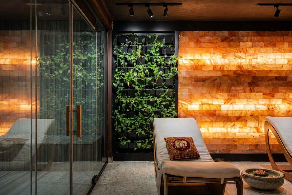 Moncafe Hotel Boutique Spa 25/39