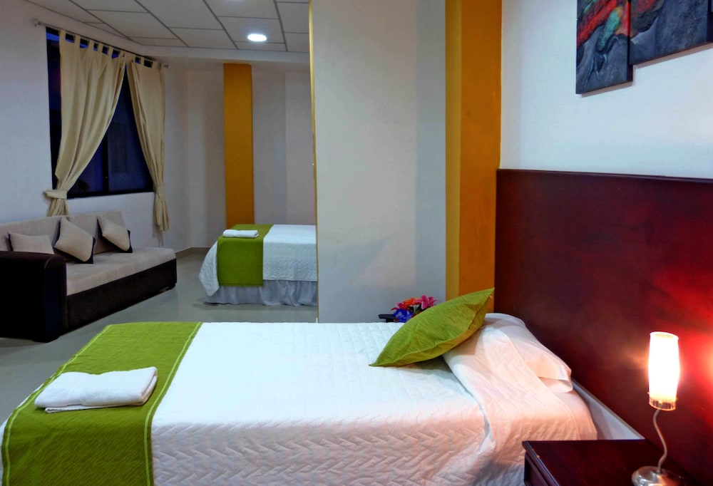 Hotel Brisas Del Pacifico 11/65