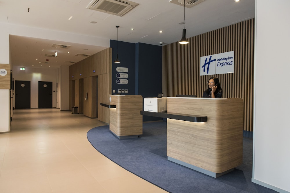 Holiday Inn Express Warsaw - Mokotow 3/56
