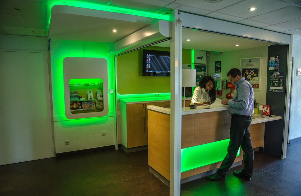 IBIS BUDGET AEROPORT LE BOURGET GARONOR 31/41