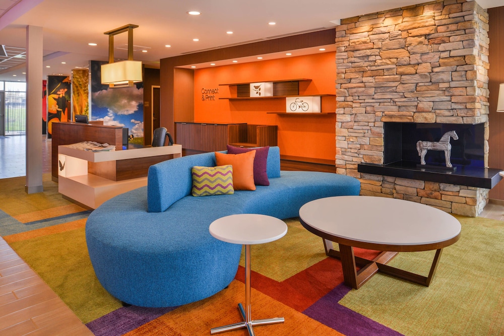Fairfield Inn Suites Eugene East Springfield 33/47