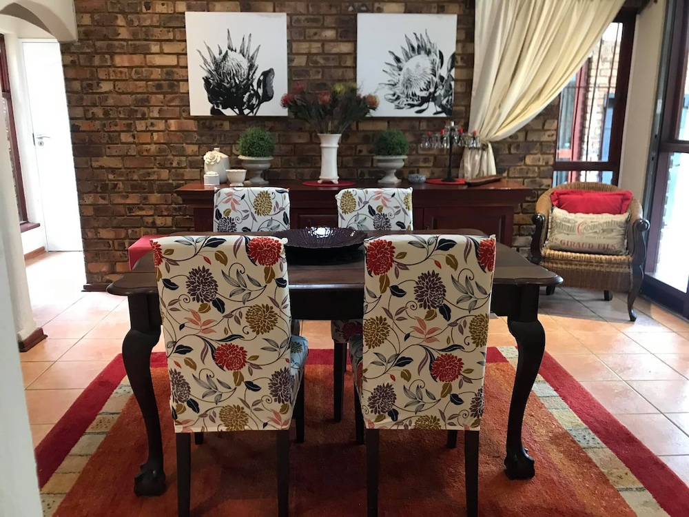 No 5 On Franschoek Lane 20/34