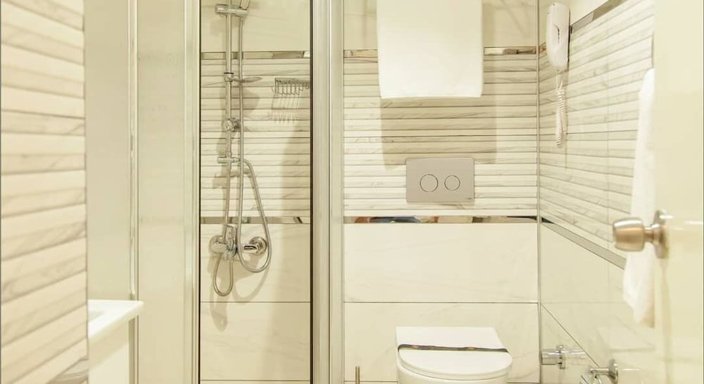 Grand Gulizar Otel 49/50