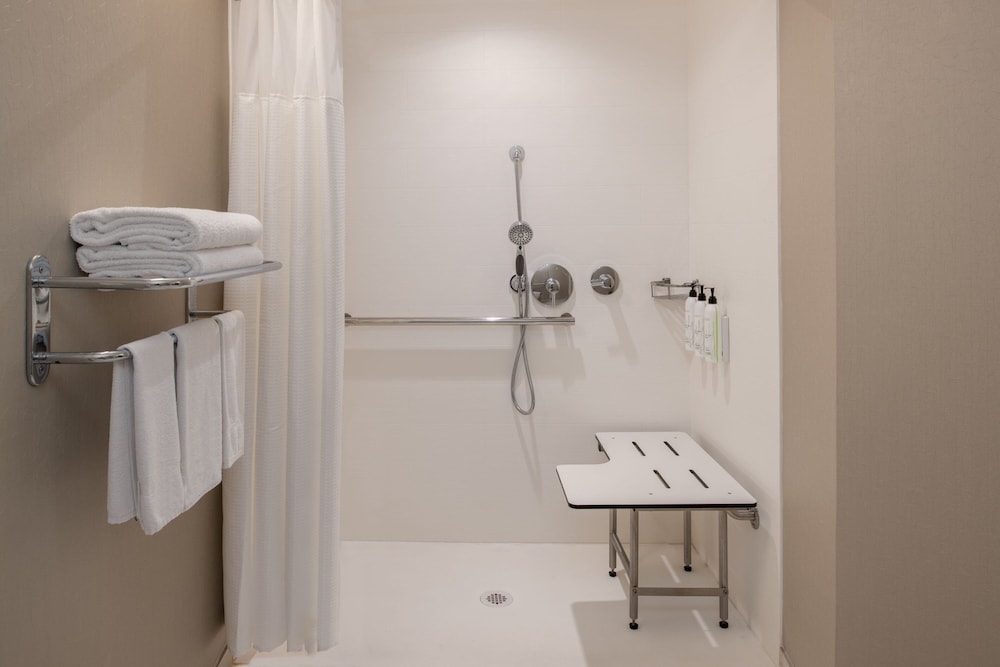 Springhill Suites By Marriott 15/46