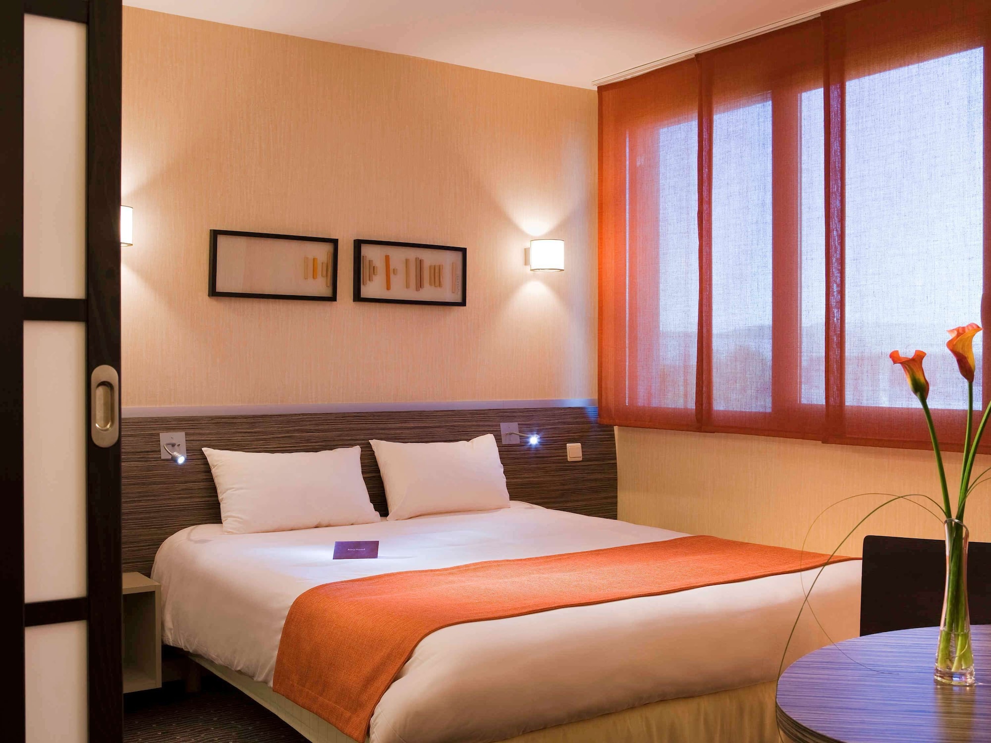 غرفة بريفيليج بسرير مزدوج مع أريكة، Mercure Lyon Est Villefontaine 4/10