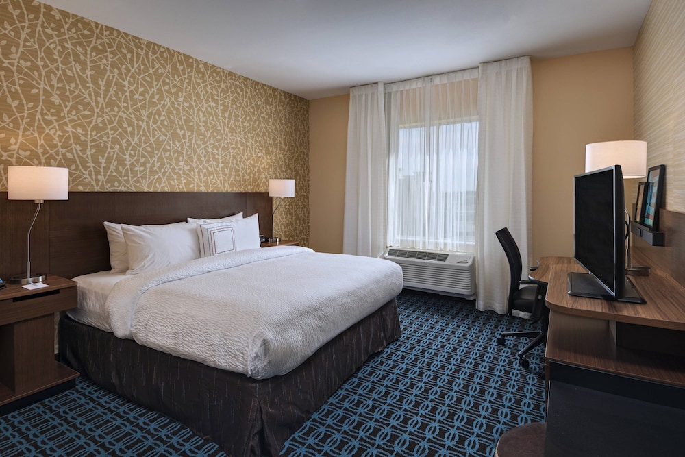 Fairfield Inn And Suites By Marriott Austin Buda 12/35