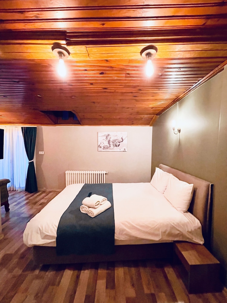 Puffin Hostel 9/30