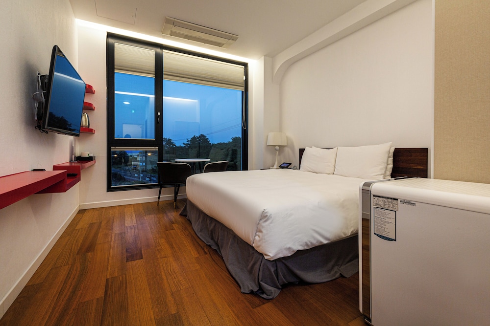 Libentia Hotel and Pool Villa 11/50