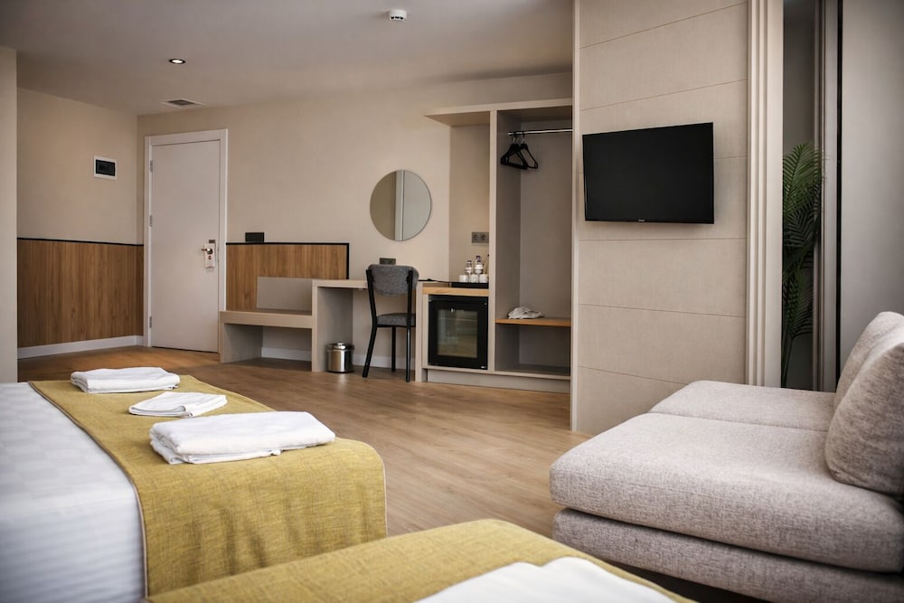 Bonnie City Hotel 30/50