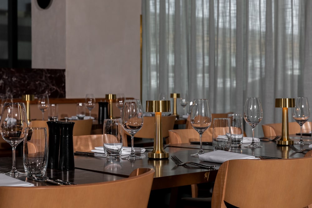 Rydges Sydney Airport Hotel 57/62