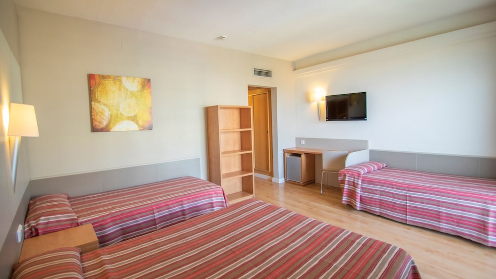 Golden Taurus Park Resort 25/70