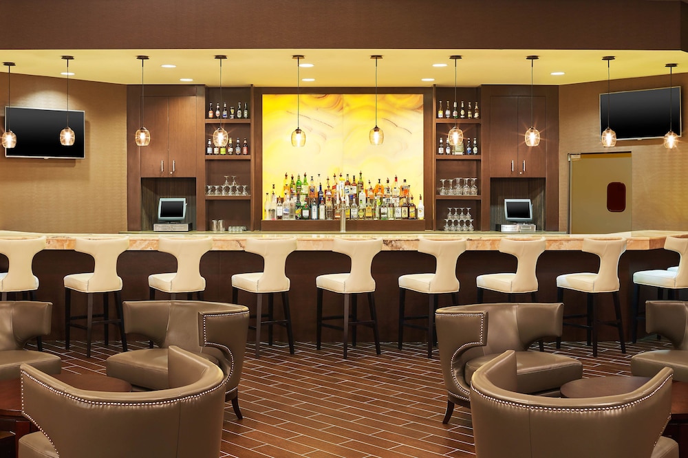 Sheraton Lisle Naperville Hotel 32/34