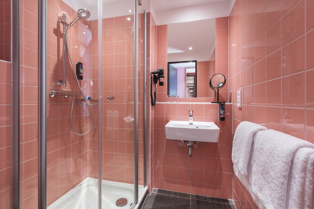 Holiday Inn - the niu, Loco Munich North, an IHG hotel 13/76