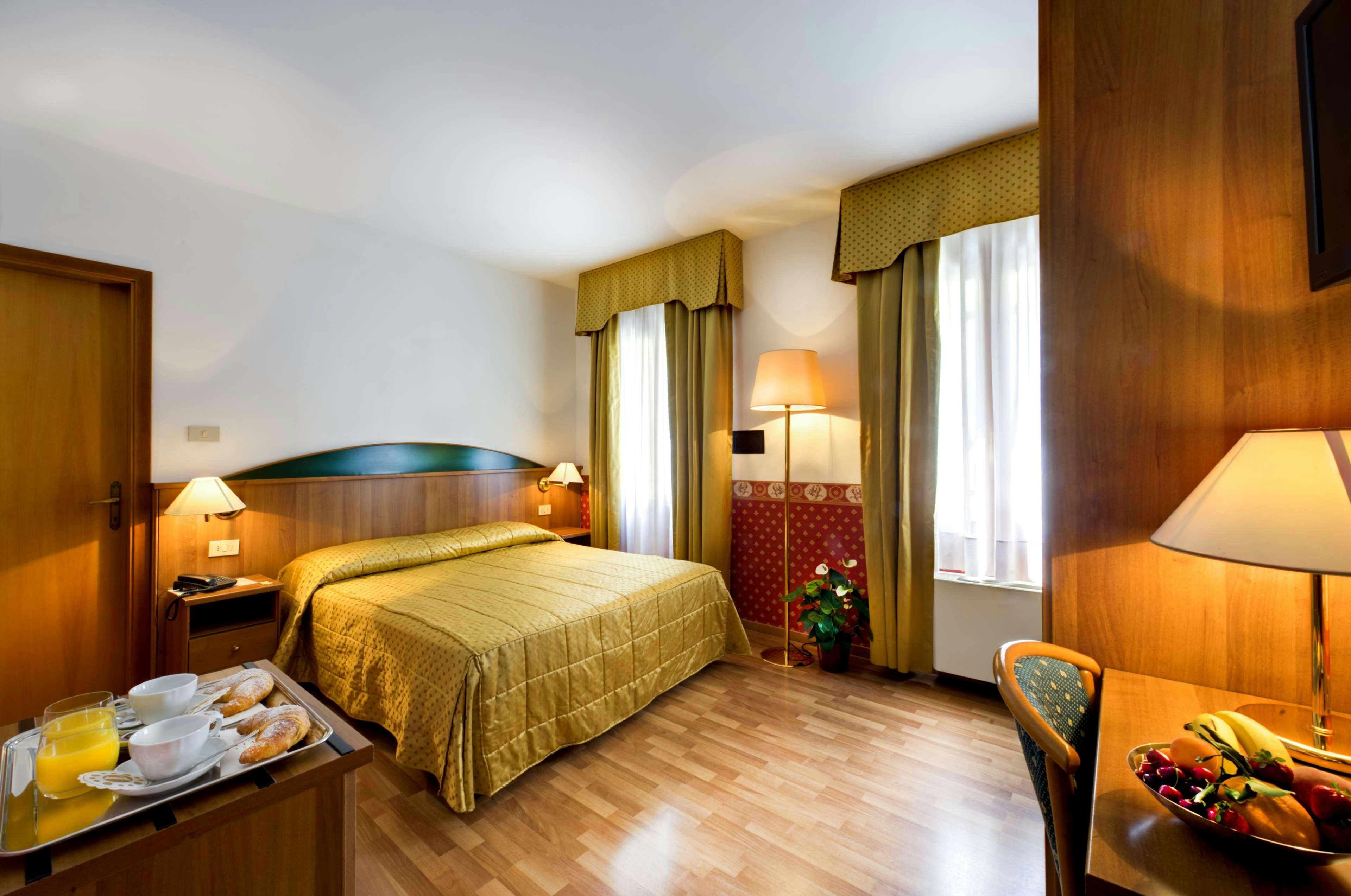 Hotel Vivit 7/50