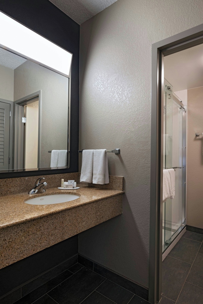 Room, King Bed, Accessible