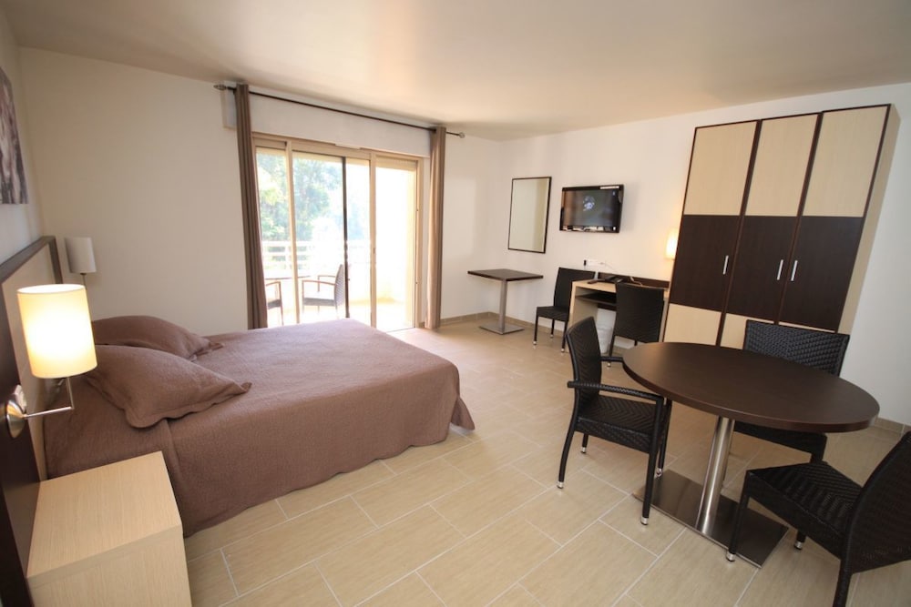 Hotel Costa Rossa 13/47