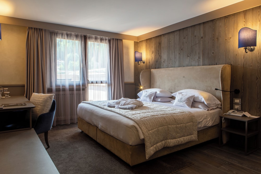 Perla, Triple, 1 Double and 1 Single Bed