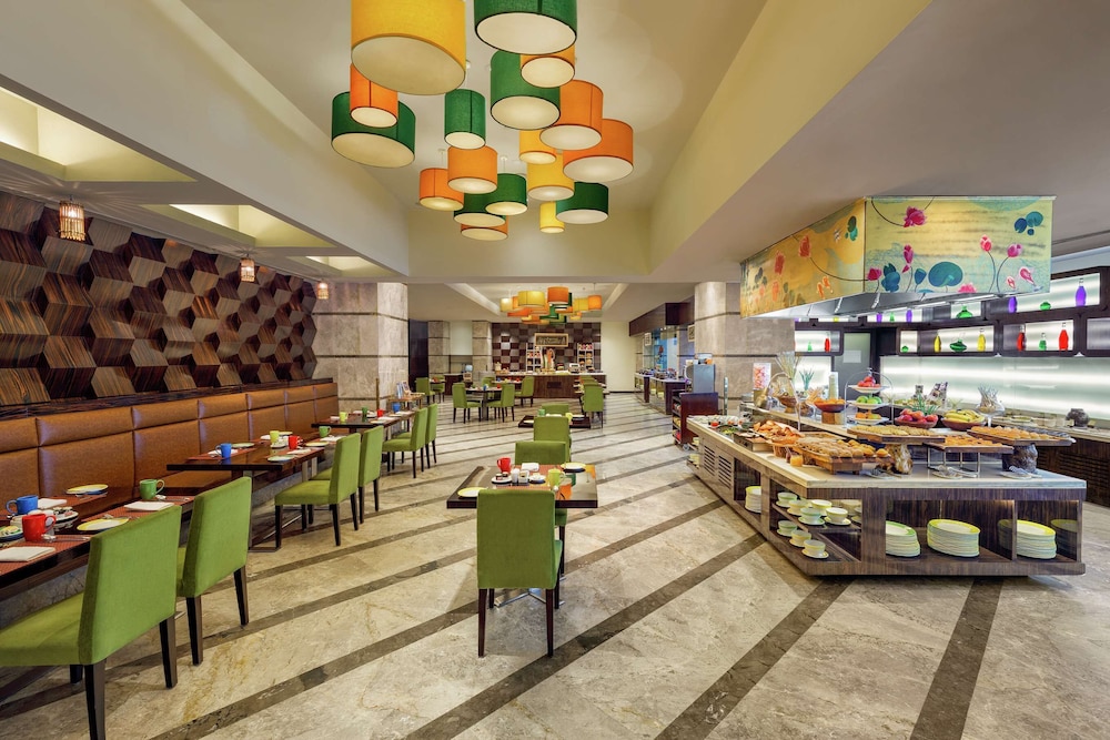 DoubleTree by Hilton Hotel Gurgaon New Delhi NCR 37/45