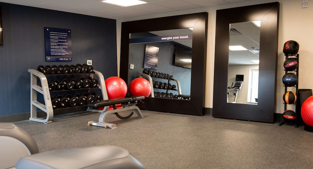 Hampton Inn & Suites La Crosse/Downtown 33/63