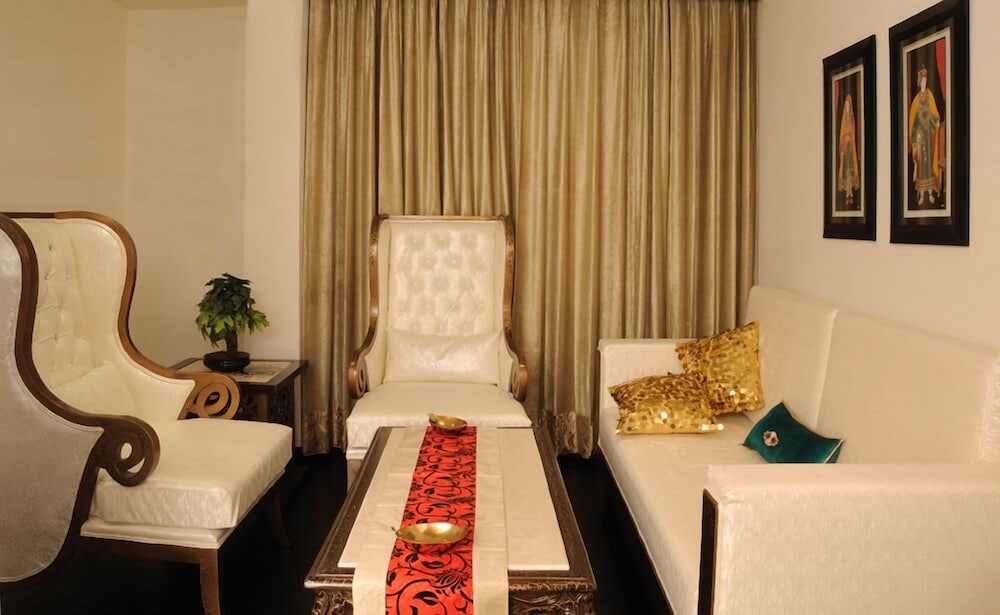 Maharaja Regency 16/27
