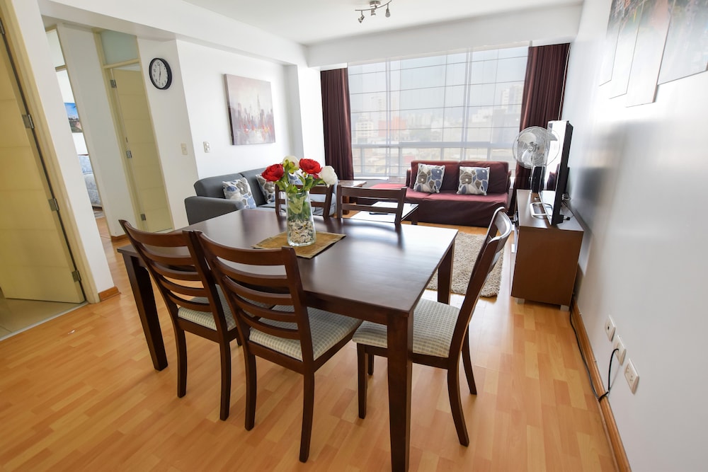 Lux Miraflores Apartments Alcanfores 13/19