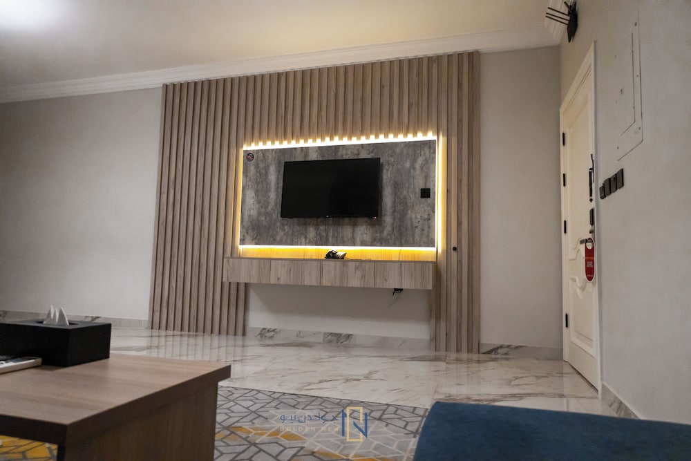 GOLDEN NEW PALACE JEDDAH 30/36