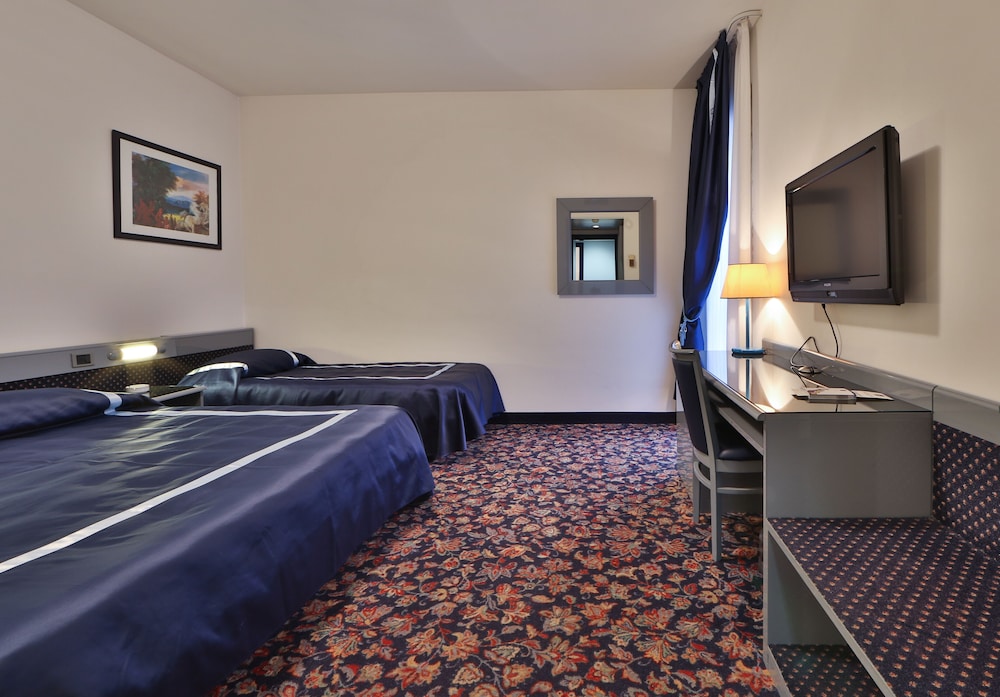 Hotel San Giusto 63/66
