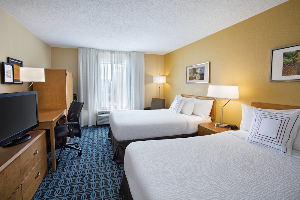 Fairfield Inn And Suites By Marriott Merrillville 10/27
