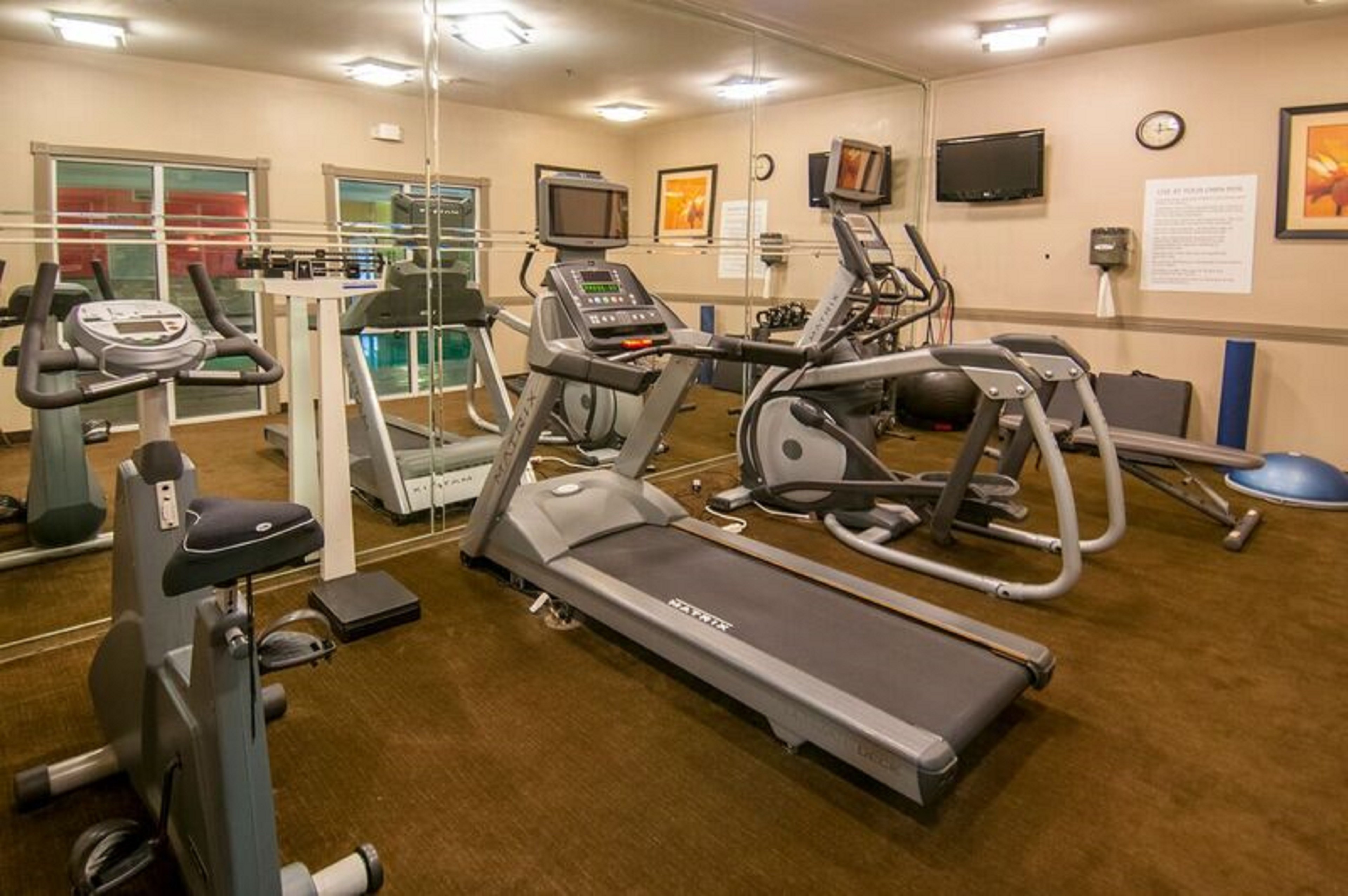 Holiday Inn Hotel Suites Slidell 38/79