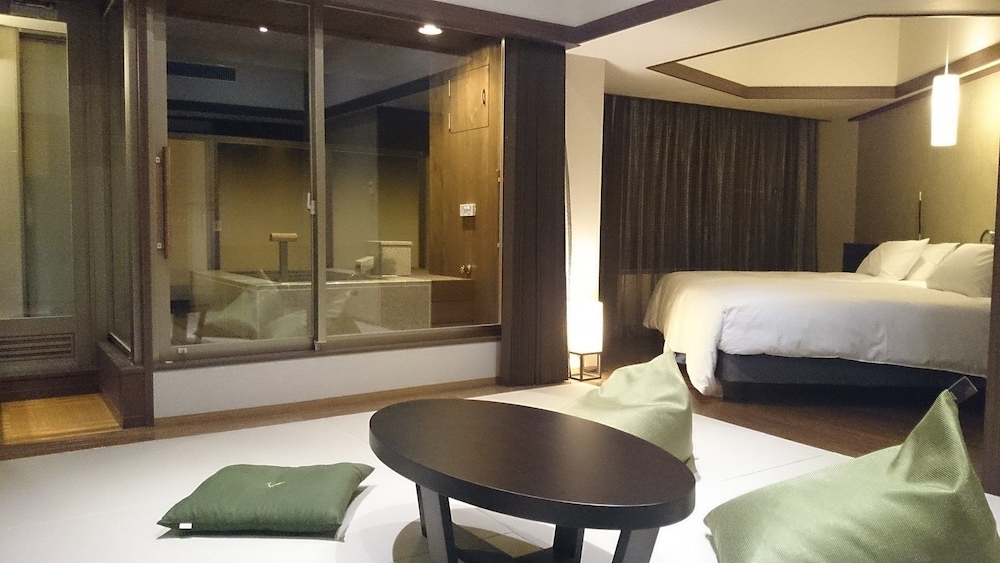 JAPANESE WESTERN, PREMIER, DELUXE, OUTDOOR BATH, MAIN BUILDING