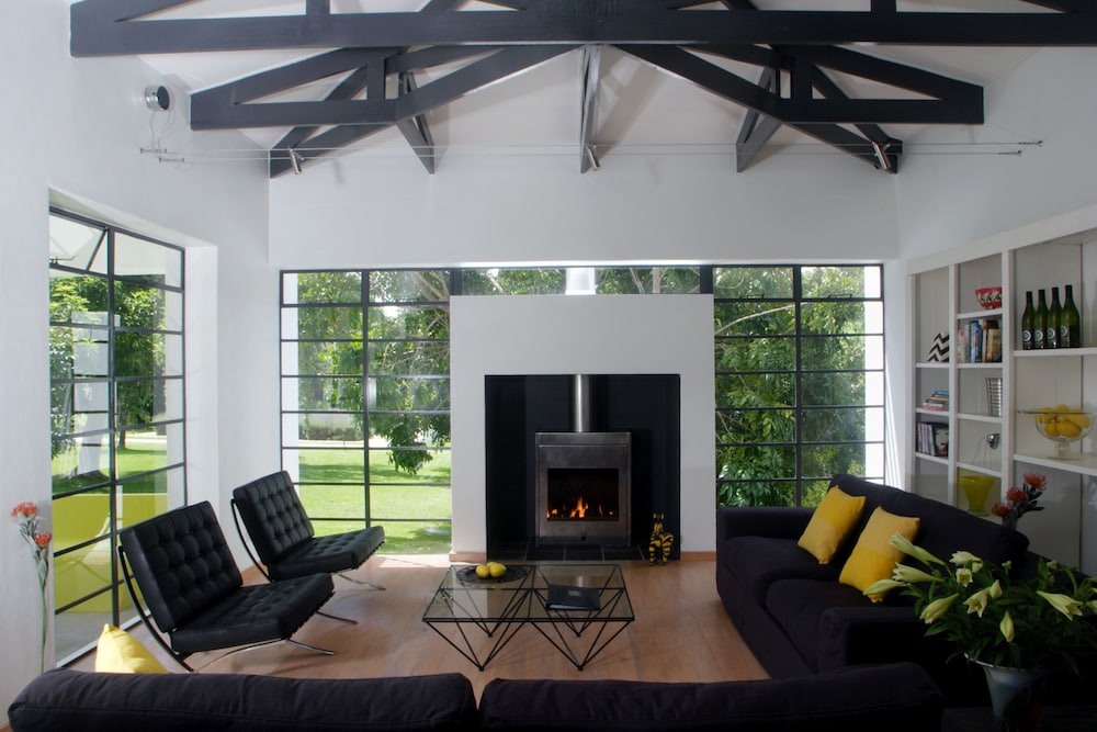 Bloomestate Luxury Retreat 41/61