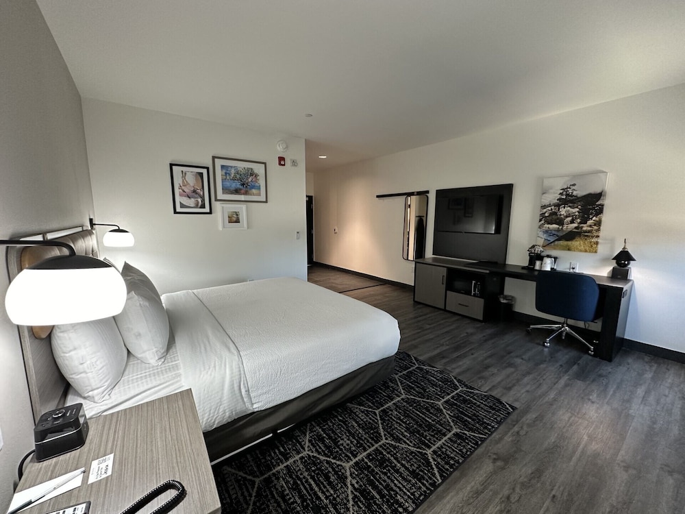 La Quinta Inn & Suites by Wyndham Yucaipa 24/51