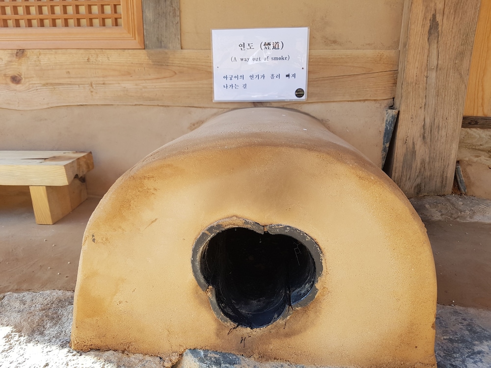 Jukheon Traditional House 33/50
