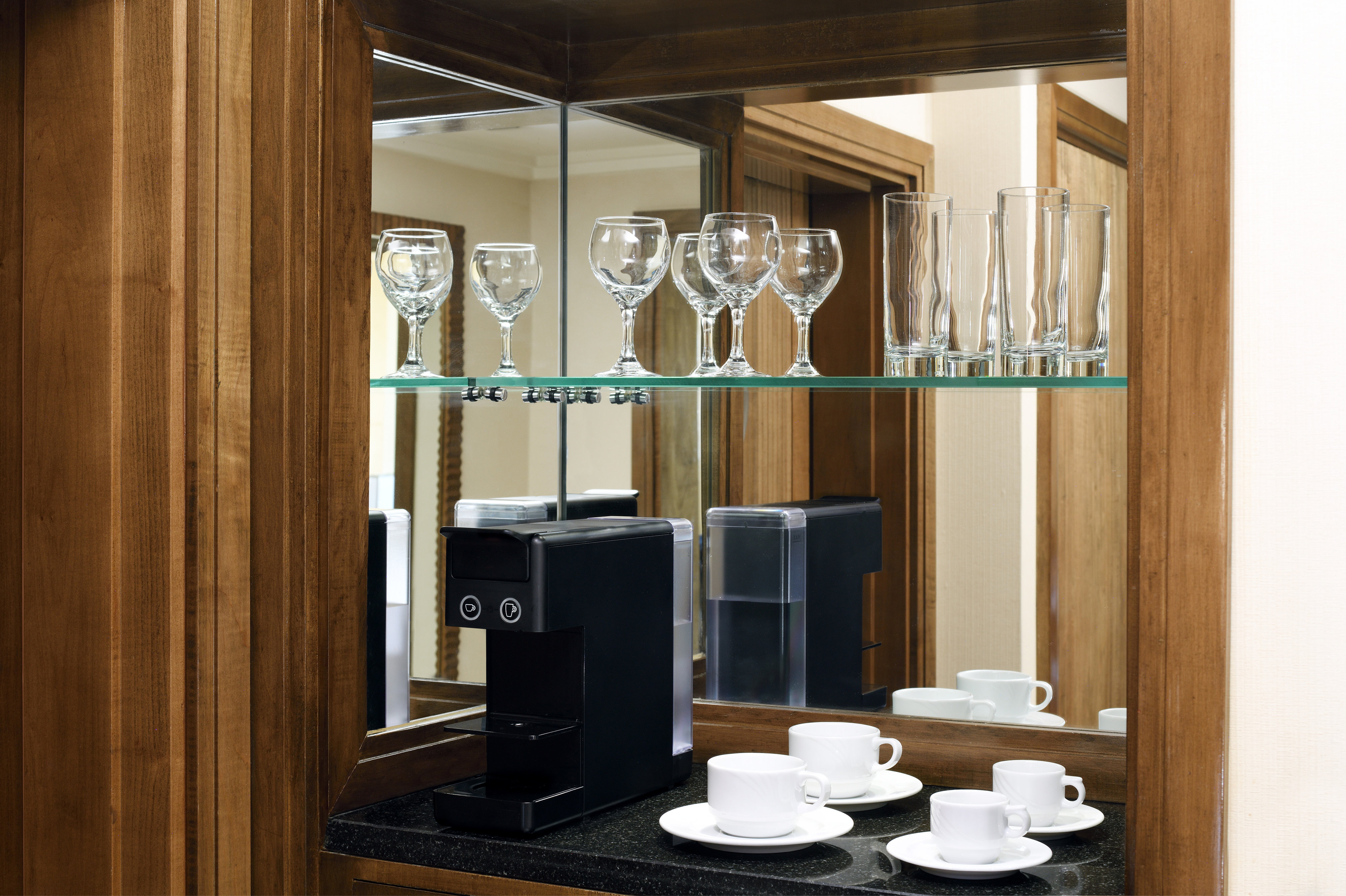 انتركونتيننتال(Intercontinental Riyadh) 31/77