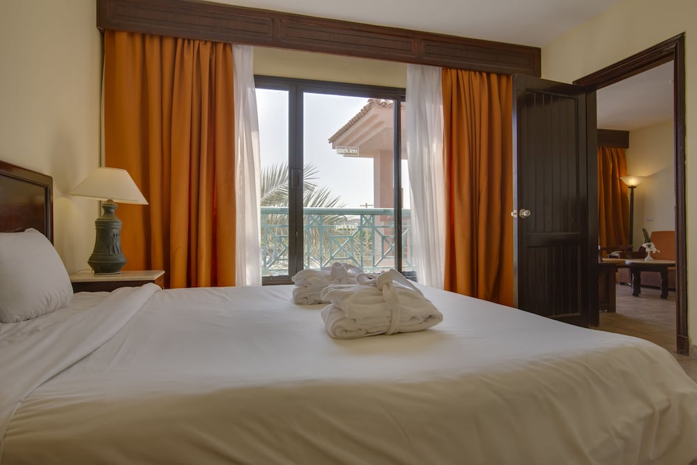 Parrotel Aqua Park Resort 11/55