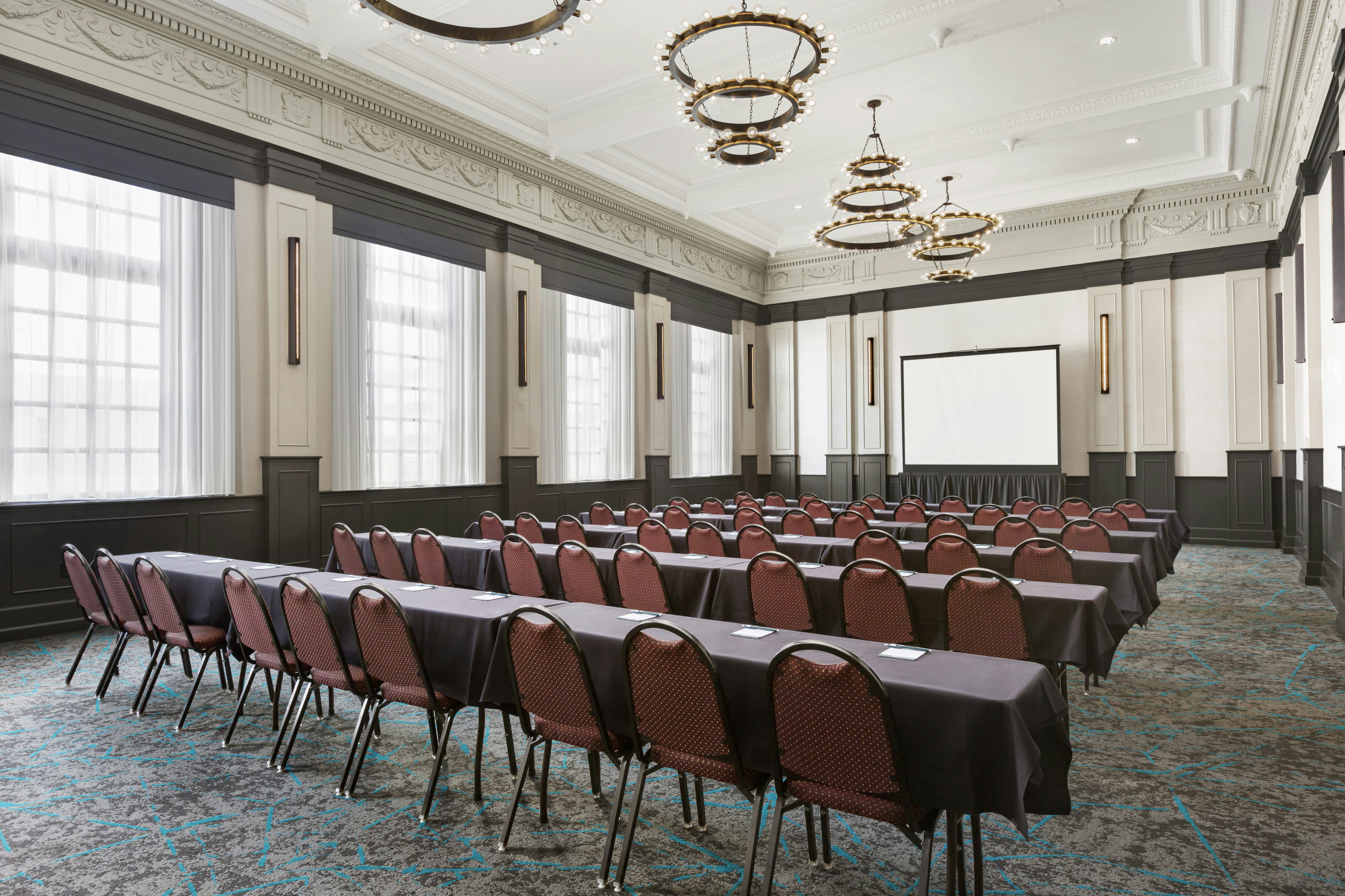 HOMEWOOD SUITES BY HILTON NASHVILLE-DOWNTOWN 31/35