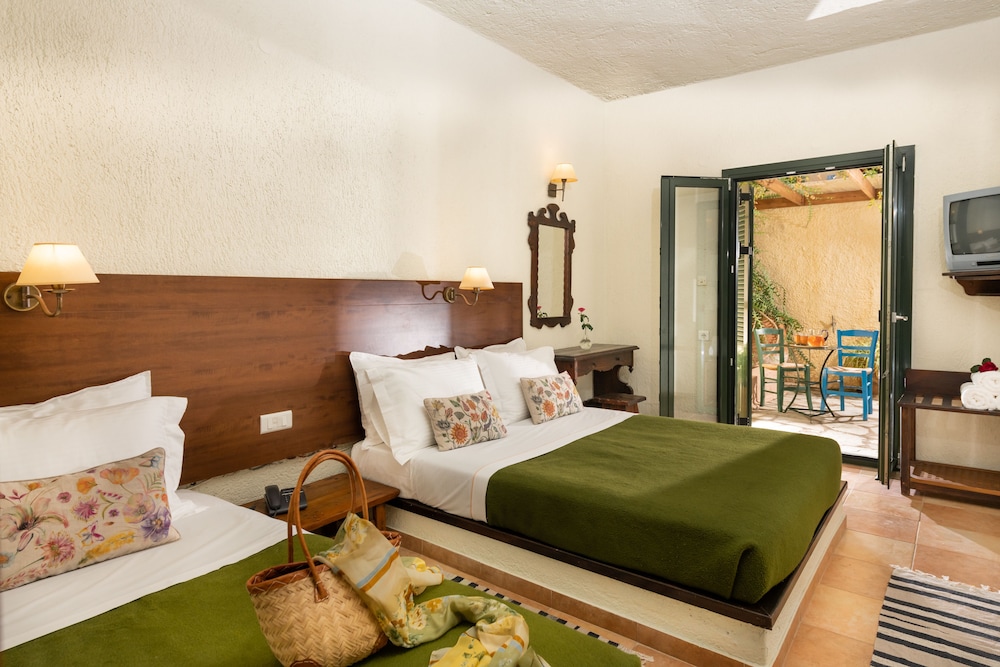 Porto Sisi Hotel Apartments 10/78