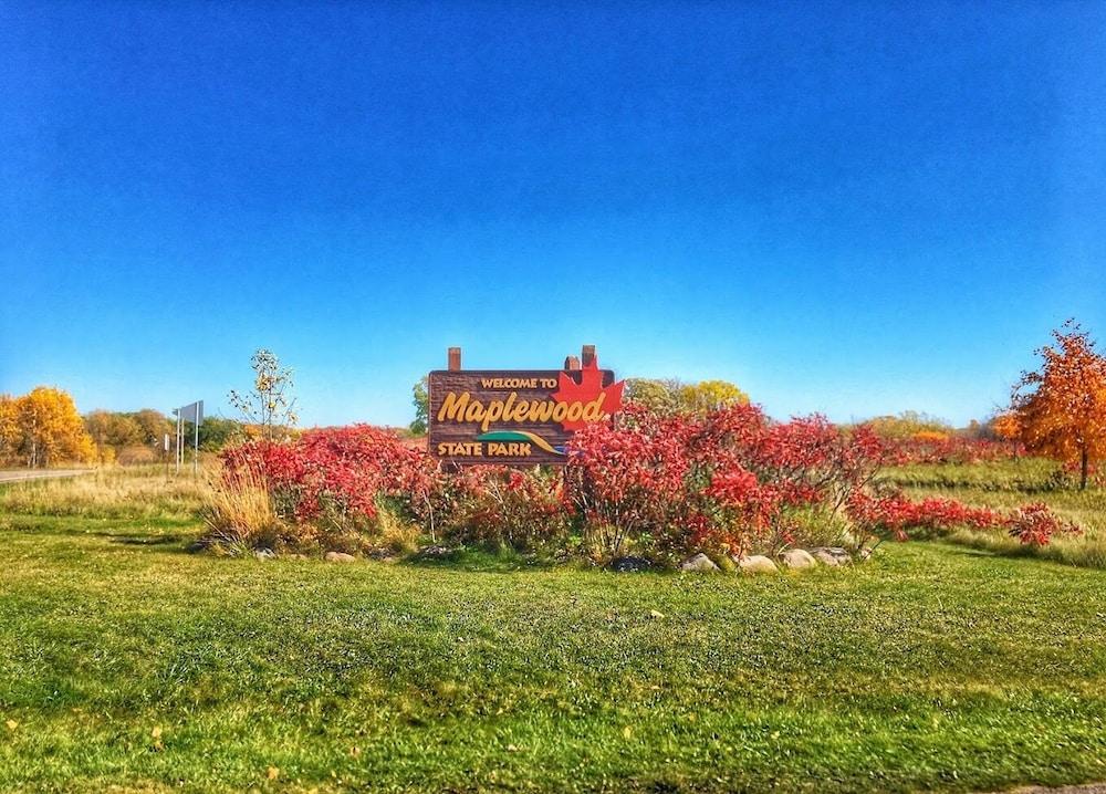 Hotel 8 Fergus Falls 41/49