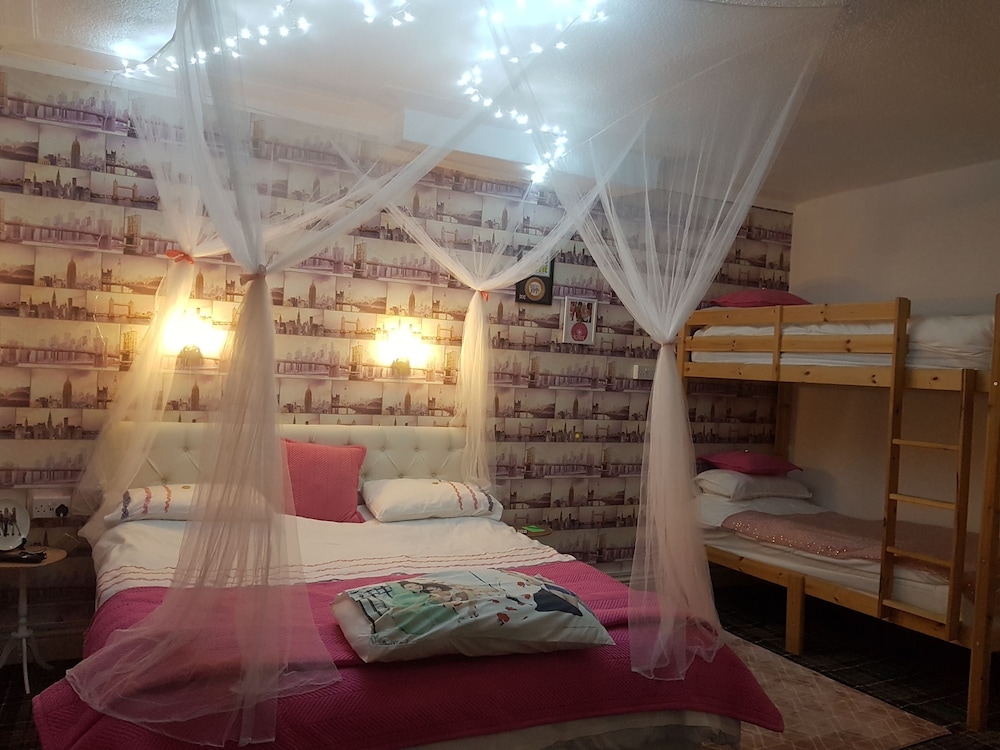 Sheron House Bed &amp; Breakfast 10/50