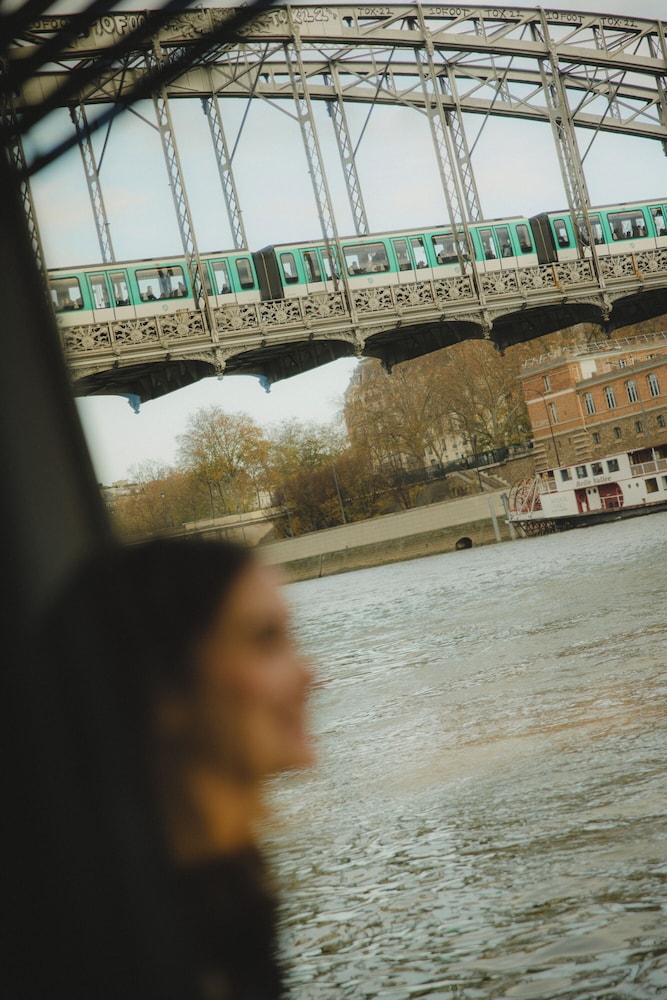 Off Paris Seine 63/65